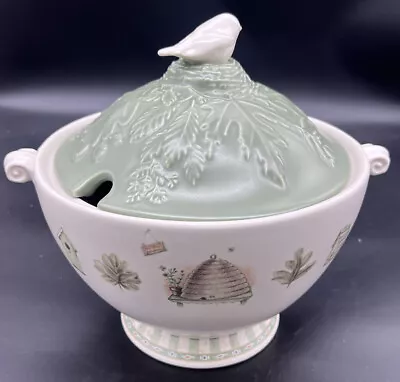 NATUREWOOD  Pfaltzgraff  Soup Tureen Made In Mexico Bird Finial GREEN /  IVORY • $34