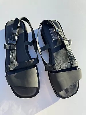 Versace Sandals Men 12 • $100