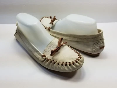 $29.99 • Buy Zara Woman Ivory Mocassins - Size 40