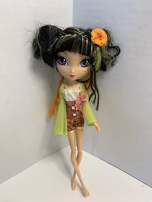 TYLIE Kabuki Cutie LA DEE DA Runway Vacay SPIN MASTER 2010 SML Doll • $12.99