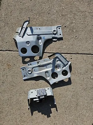 90-94 Mitsubishi Eclipse Eagle Talon Center Console Brace Bracket Set • $40