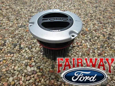 05 Thru 16 Super Duty F250 F350 F450 F550 OEM Ford MANUAL Locking Front Hub NEW • $149.95