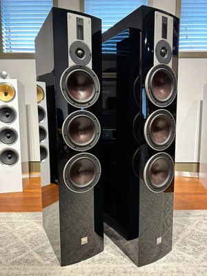 $5495 • Buy Pair Dali Rubicon 8 Piano Black Floor Speakers W/box 1 Owner