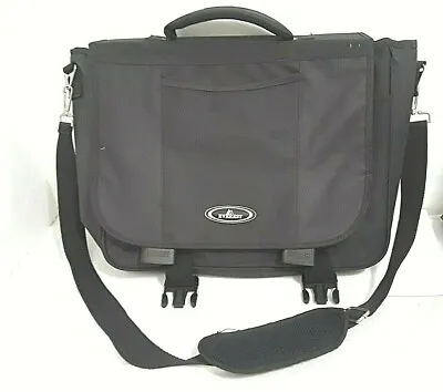 Everest Sports Messenger Shoulder Bag  • $12.99