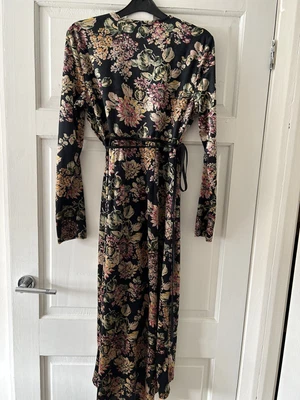£15 • Buy Topshop Rap Dress Size 10