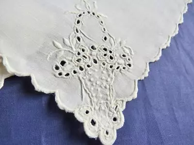 VTG Set 9 Madeira Off-White Linen 13 Tea Napkins Eyelet Embroidery Flower Basket • $24