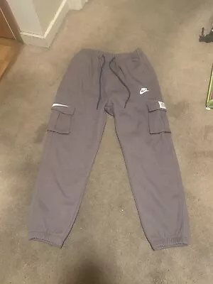 Nike Cargo Pants • $34.99