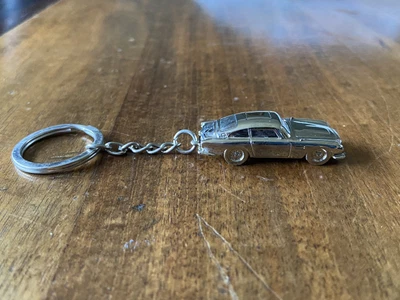 £17.50 • Buy OFFICIAL NO TIME TO DIE ASTON MARTIN DB5 SILVER KEYRING JAMES BOND 007 - New