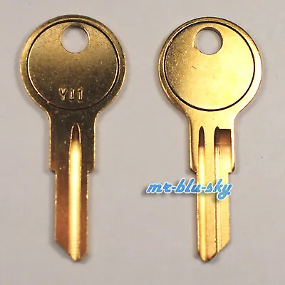 Lot Of 10 Yale Lock Y11 Ilco O1122 Brass Key Blanks Locksmith  • $6.95