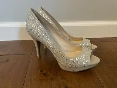 $29.99 • Buy Fergalicious By Fergie Ruby Rhinestone Bedazzled Open Toe Heels Shoes Women 6.5M