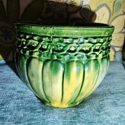 McCoy? Majolica 1920s Vintage Art Pottery Green  Ribbed Ceramic Jardiniere 6   • $45