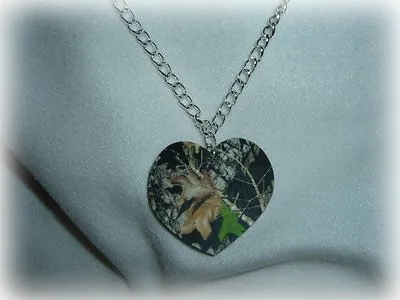 Mossy Oak Breakup Real Tree Camo Heart Pendant Necklace Redneck Prom Wedding  • $18.40