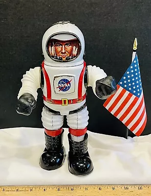 VTG; 1960’s MARX COLONEL HAZARD ASTRONAUT ROBOT Battery Non-OP; Tin Toy Japan • $340.75