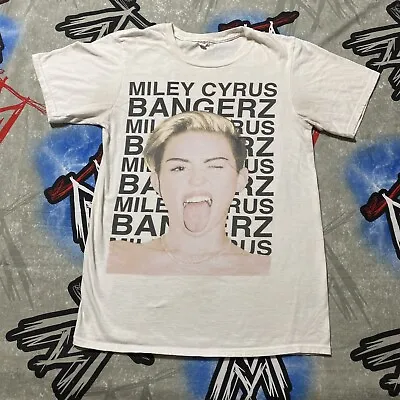 Miley Cyrus Bangerz 2014 Concert Tour Men's S T-Shirt • $19.99