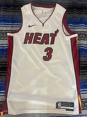 NWOT Nike NBA Miami Heat Dwyane Wade White Jersey Size L • $122