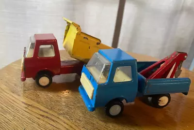 Vintage 1960's  Metal Dump Truck And Tow Truck Lot • $6.89