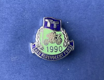Vintage Isle Of Man Of TT  1990 Pin Badge Motorcycle Racing IOM ACU Fund • £8.99