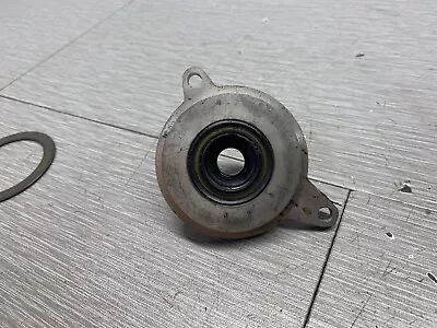 Yamaha 25hp Oil Seal Housing • $24