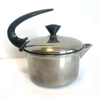 Farberware Stainless Steel Yonkers NY USA Tea Pot 2 Qt Swoop Handle Vintage. • $32.88