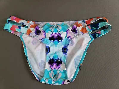 6 SHORE ROAD By POOJA Women's Bahai Strappy Bikini Swim Bottom Floral Small NWOT • $10