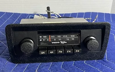 Vintage Genuine Volvo AR-51 70Q Volvo 240 242 245 AM/FM Car Radio • $99.99