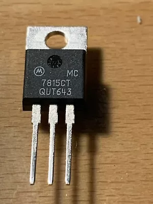 Mc7815ct - Motorola 15 Volt 1 Amp Voltage Regulator- To-220   • $3.25