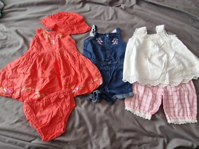 £2.50 • Buy Baby Girls 0 To 3 Month Clothes Bundle 