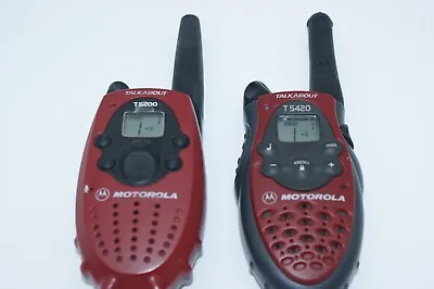 Lot Of 2 Motorola Talkabout Walkie Talkies - T5420 & T5200 Red/Gray Tested • $13