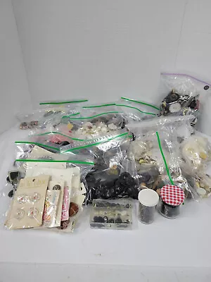 Large Lot Unsorted 7.5 Pounds  Vintage And Antique Sewing Buttons 1910's-1980's • $44.95