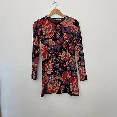 $25 • Buy Zara Floral Sweater Dress Size Small
