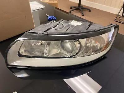 Headlight Halogen Left Driver For 2008-2011 Volvo S40/V50 OEM NICE • $99