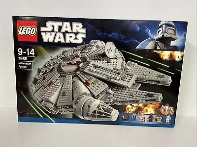 LEGO 7965  Star Wars Millennium Falcon • $479