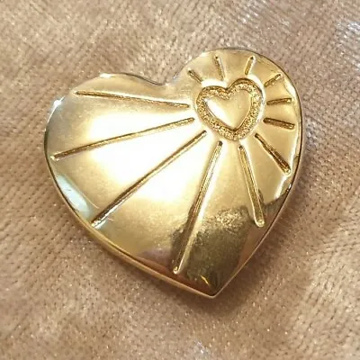 The Variety Club Shining Gold Heart Day 1996 Golden Pin Badge Charity Charities • £2.99