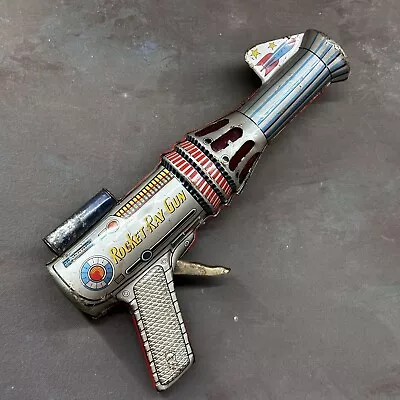 Vintage Japanese Lithograph Tin Rocket Ray Gun By Daiya • $85