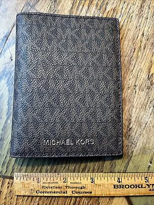 Michael Kors Bi-Fold Wallet Card Holder Passport Beautiful New Classic Look • $34.99