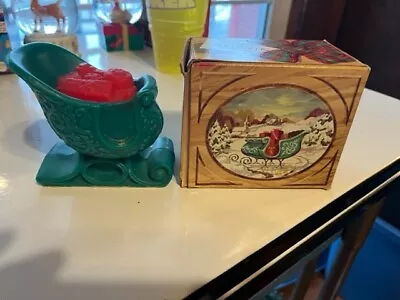 Vintage Avon Sleigh Light Bayberry Candle Green Sleigh Red Presents • $9.99