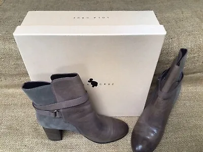 £30 • Buy LOLA CRUZ ANKLE BOOTS ~ Mink Grey Leather & Suede..block Heel..size 39 Uk 6