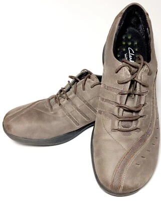 $24.95 • Buy Clarks Wave Walking Shoes Womens Size 9.5M Brown Nubuck Leather 86510 Excellent 