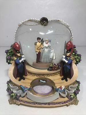 £69.19 • Buy Walt Disney Snow Globe Music Box CINDERELLA Wedding  So This Is Love  - Tested