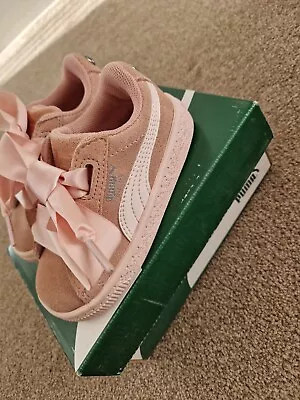 PUMA Girls Blush Pink Suede Heart Jewel Trainers • £50
