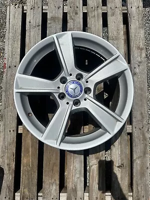 W204 Mercedes 2011 C300 Rear Wheel Rim 5 Spoke 8.5 X 17 R17 2044012802 OEM • $99