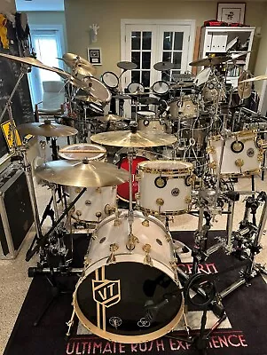 DW Collector's Maple 2021 - White Glass Wrap W/ 24K Gold Hardware - 6 Piece • $6199
