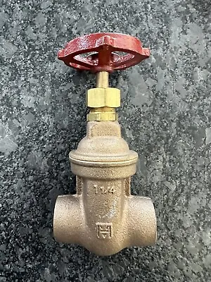 Valve 1-1/4” Milwaukee Fig 115   125 SWP   200 WOG.   Brass Gate Valve • $75