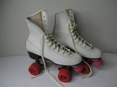 Vintage Roller Derby Size 8 Women's White Roller Skates Urethane 28 Wheels • $17.99