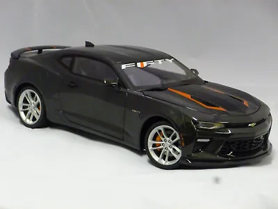 2017 Chevrolet Camaro Ss Fifty 50th Anniversary Metallic Grey 1:18 Autoworld • £80