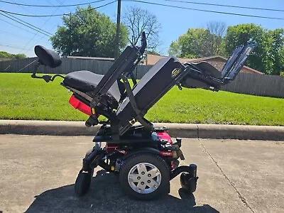 Quantum Edge HD Bariatric Powerchair (24 X 20 Seat) USED • $3499