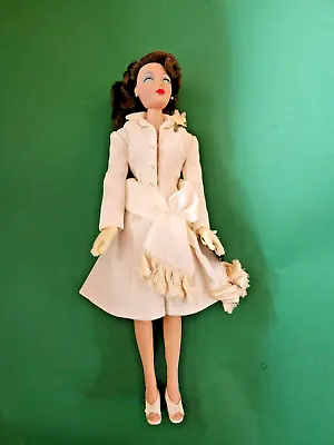 Gene Marshall 16  Fashion Doll  White Hyacinth   Mel Odom • $34.97