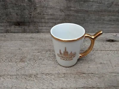 $9.99 • Buy Vintage Porcelain Miniature Souvenir Cup Praha Czechoslovakia Gold Gild Trim 