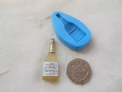 1x Mini Craft Mould: MINI Alcohol DRINK Themed (Bottle Glass Wine) Clay Cupcake • £4.75