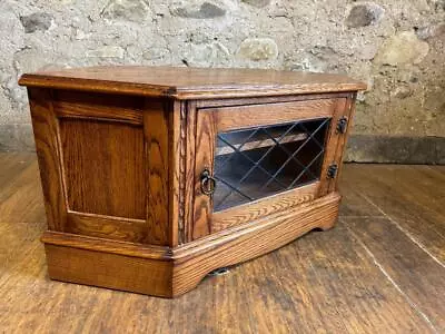 Jaycee Solid Oak Tv Cabinet Old Charm Style • £245